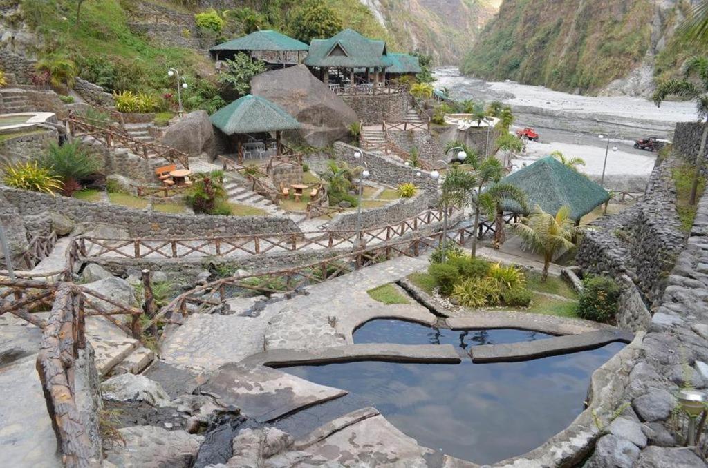 Super Oyo Capital O 786 Kwe Hotel And Resort Angeles Zewnętrze zdjęcie
