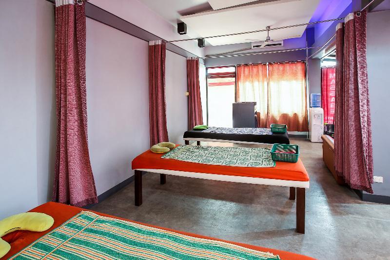 Super Oyo Capital O 786 Kwe Hotel And Resort Angeles Zewnętrze zdjęcie
