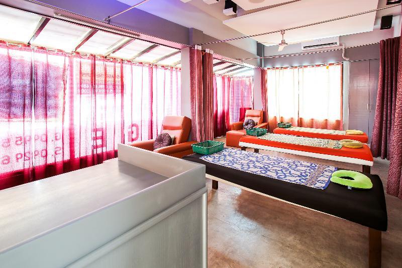 Super Oyo Capital O 786 Kwe Hotel And Resort Angeles Zewnętrze zdjęcie